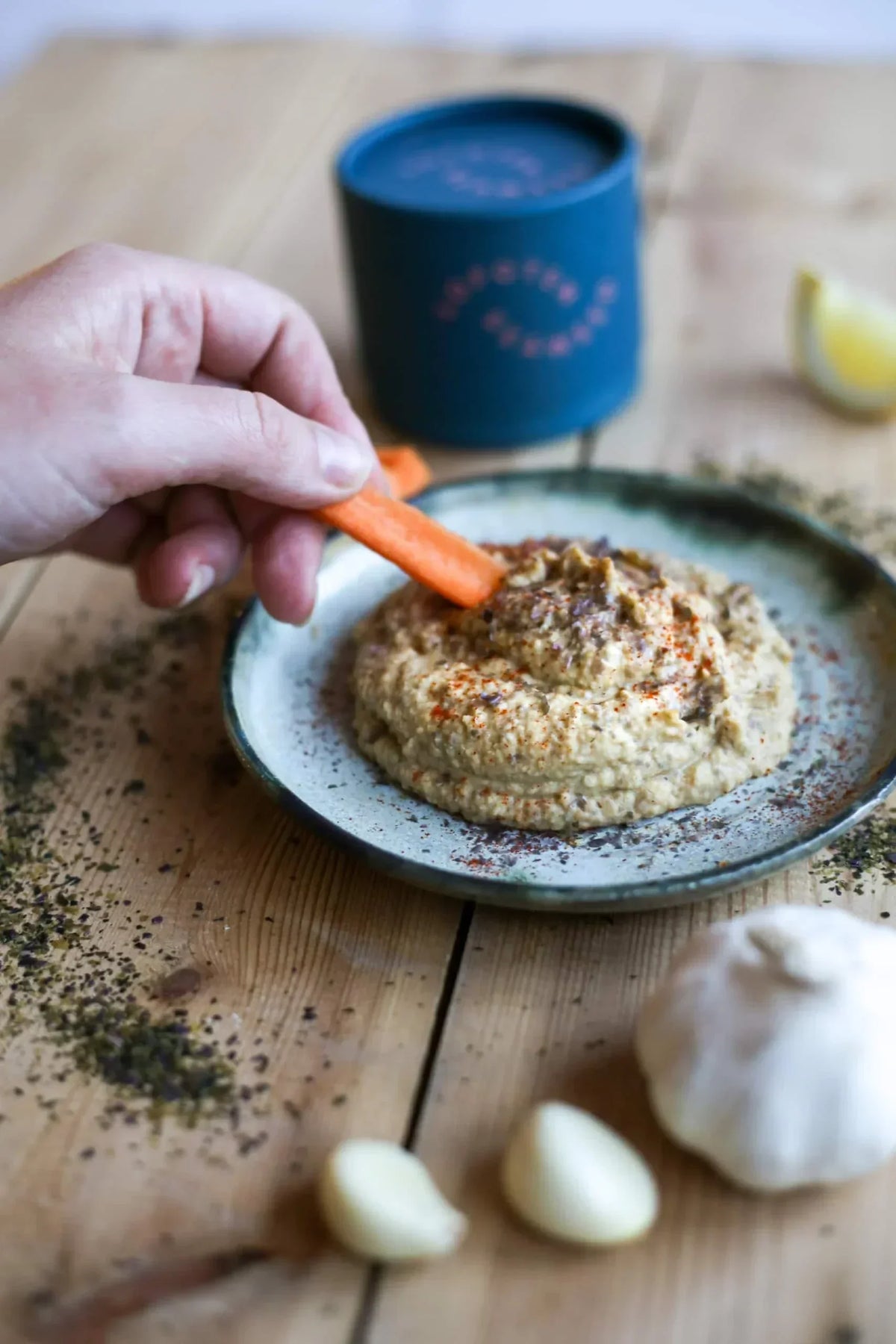 Hummus med tang
