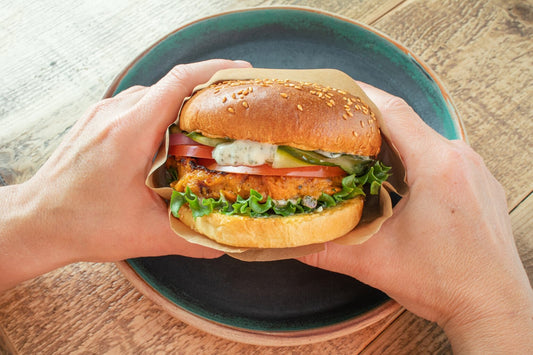 Spiced sweet potato and chickpea burger - Lofoten Seaweed