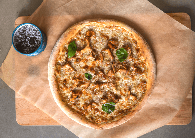 wild mushroom pizza