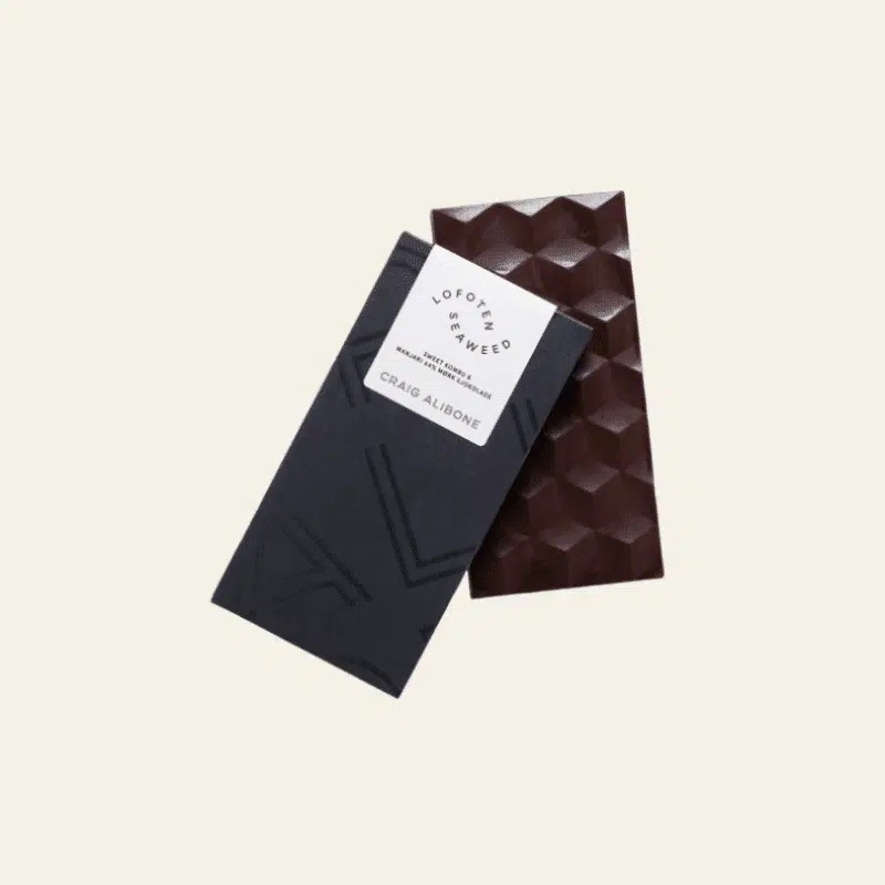 Dark chocolate with sugar kelp
