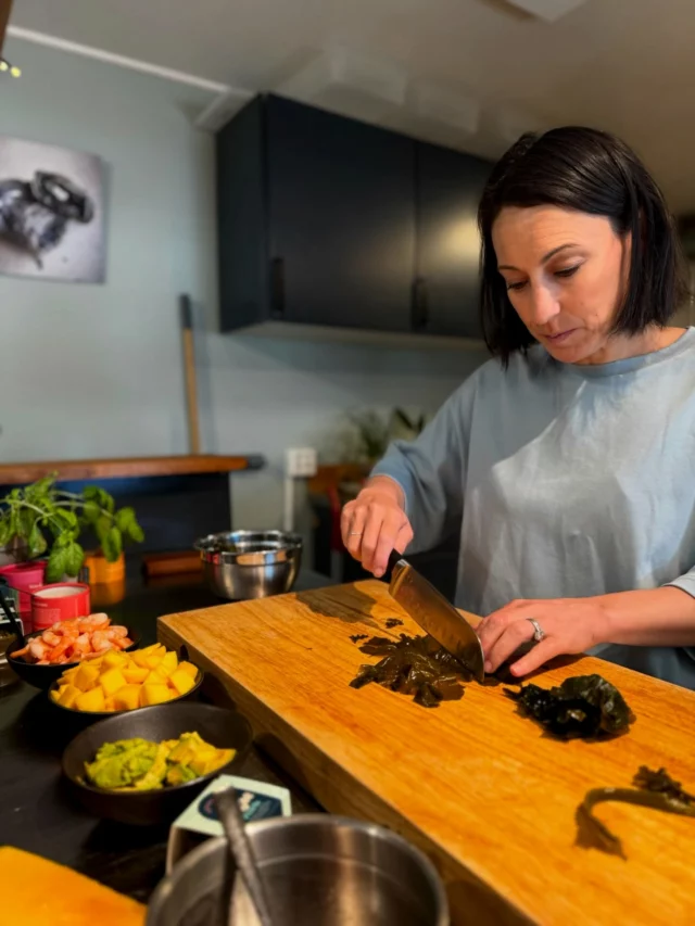 Food trends come and go, but fibre is foundational. Many of us still fall short of recommended fibre intake, and the solution does not need to be dramatic. Seaweed is a whole food with a unique fibre profile, and even a small amount can help you build a more fibre-filled plate while staying gentle on the planet. 🌿🌎 

Which meal do you want to give the seaweed fibre upgrade to - breakfast, lunch or dinner? 🥙🍛🥘

For more seaweed fibre information, read our blog post 👉🏻 link in bio.